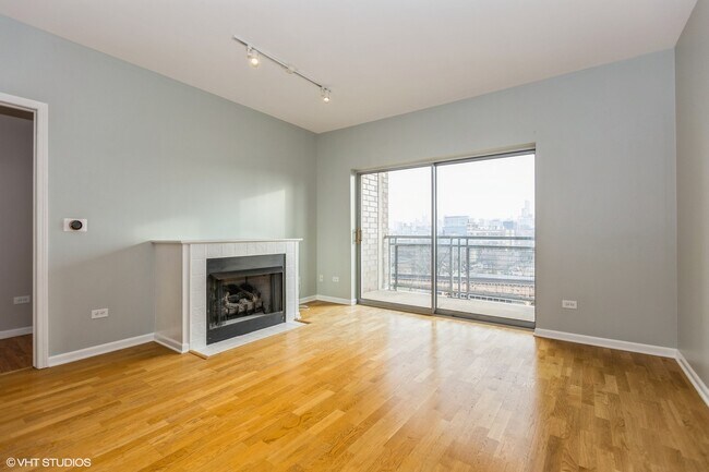 Building Photo - 100 N Hermitage Ave
