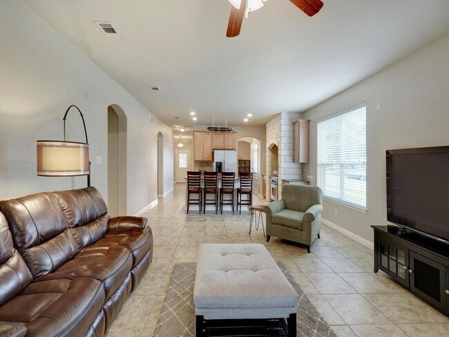 Foto del edificio - 300 Steer Acres Ct