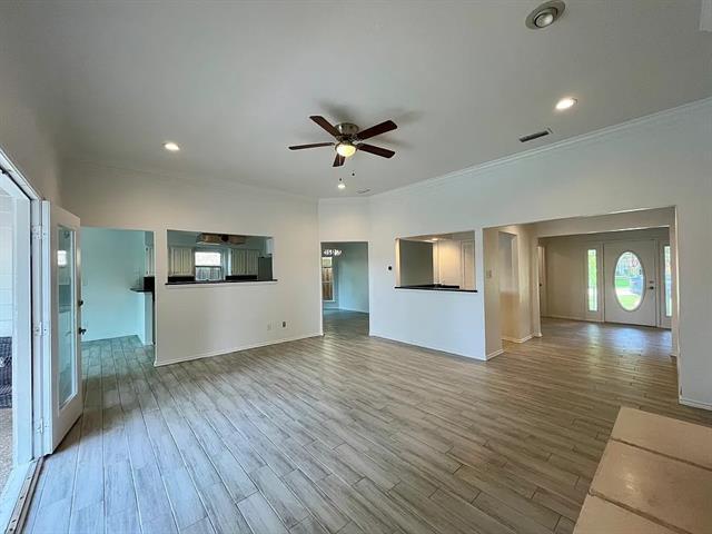 Building Photo - 813 Redcedar Way Dr
