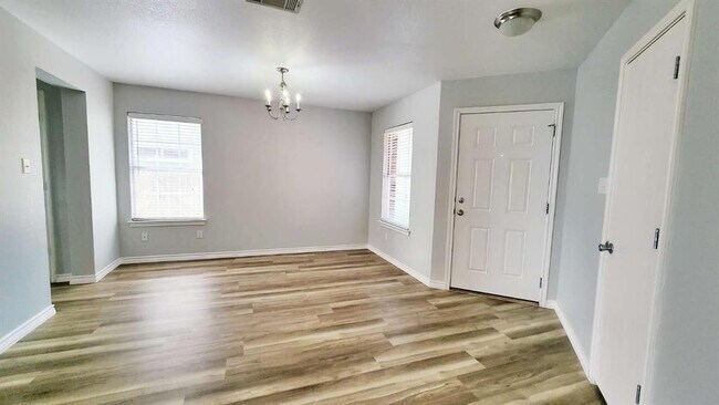 Foto del edificio - 202 Brandons Way