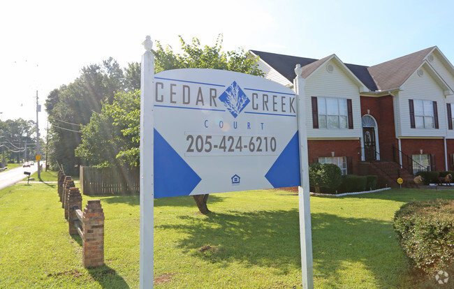 Foto del edificio - Vines at Cedar Creek Court