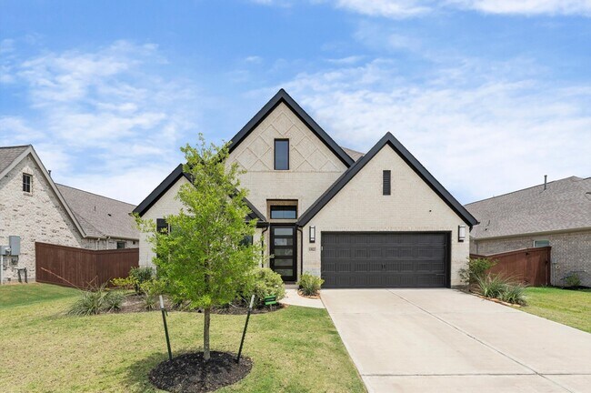 Building Photo - 13022 Soaring Frst Dr