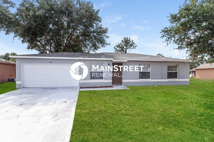 Foto principal - 3 Bedroom Pet-Friendly Home in Kissimmee, ...
