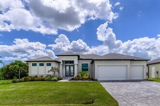 Building Photo - 9445 Galaxie Cir