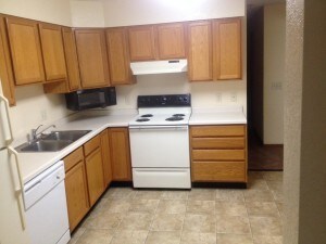 Lavaplatos y microondas incluidos! - 1063 E. Cascade Ave- Next to UWRF and CVTC