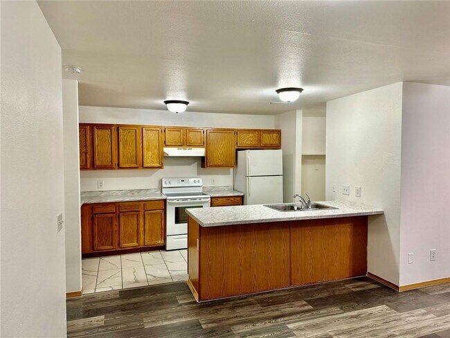 Building Photo - 730 Erika Ave