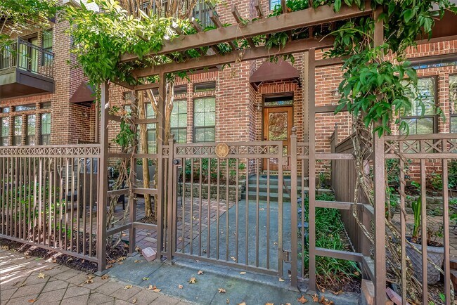 Foto del edificio - 56 Riva Row