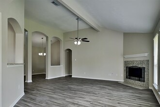 Building Photo - 3318 Noble Hollow Dr