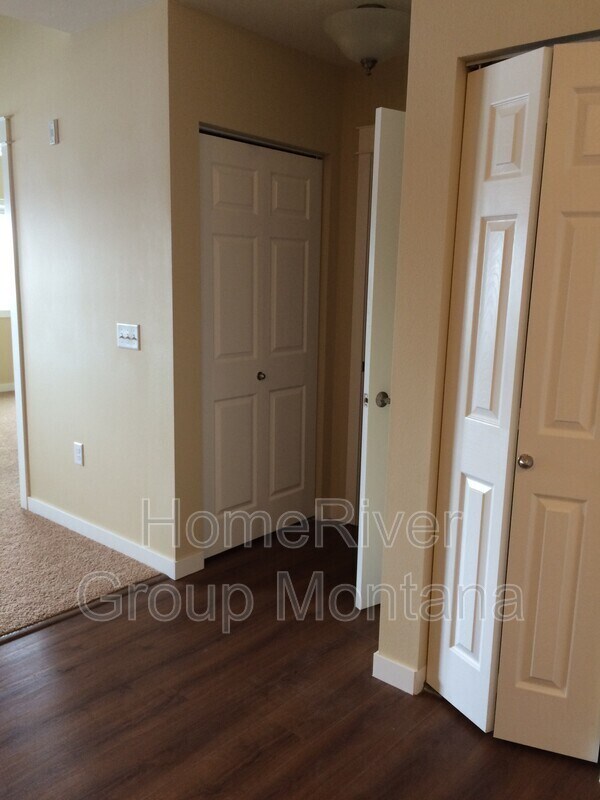 Foto del edificio - 1500 S 14th St W