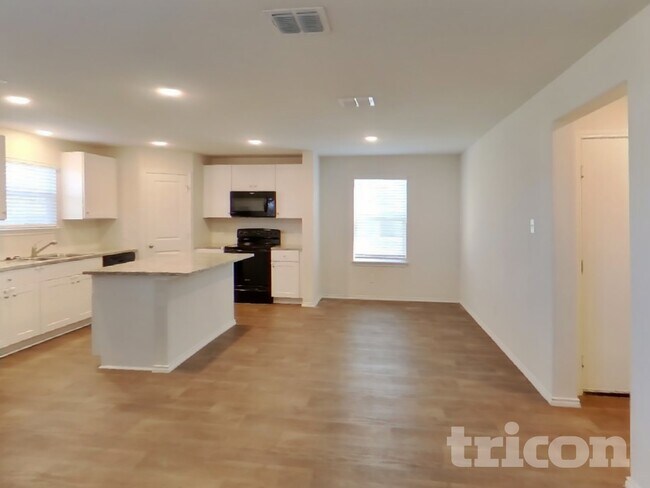 Foto del edificio - 13215 Winemaker Dr