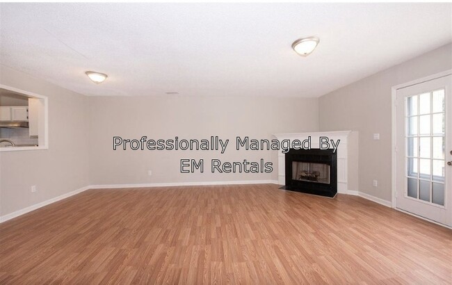 Foto del edificio - 603 S Moore St