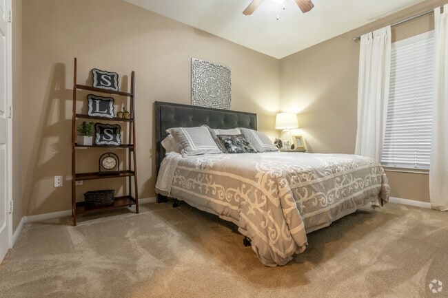 Bedroom - Lodge at Spring Shadow