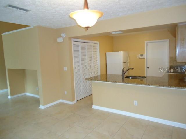 Building Photo - 4012 Circlewood Ct