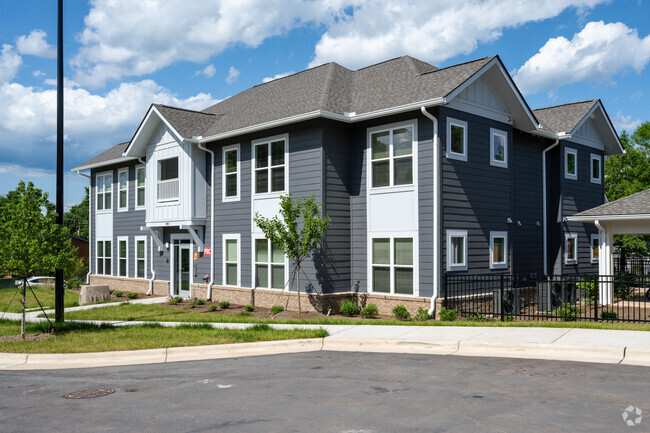 Building Photo - Brown School Lofts at Legacy Heights