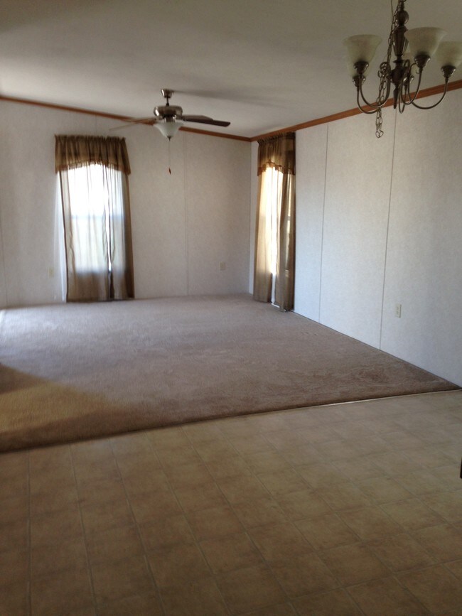 Building Photo - 1264 Jo Mar Ct