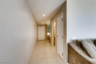 Building Photo - 200 W Sahara Ave