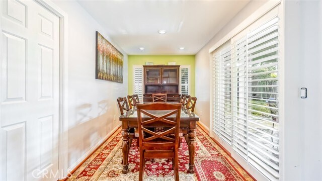 Foto del edificio - 638 W Glen Lyn Dr