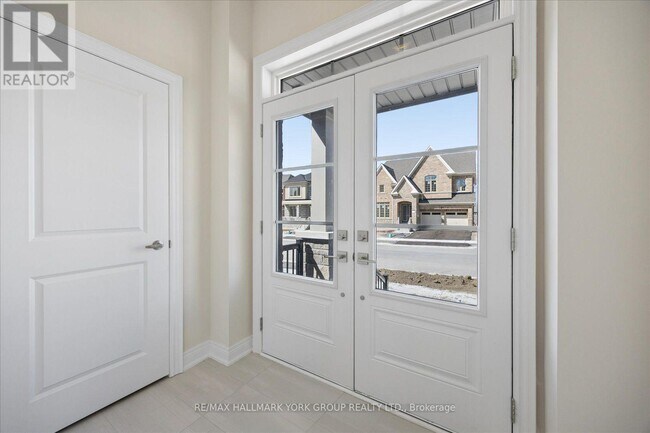 Building Photo - 278 Walter English Dr