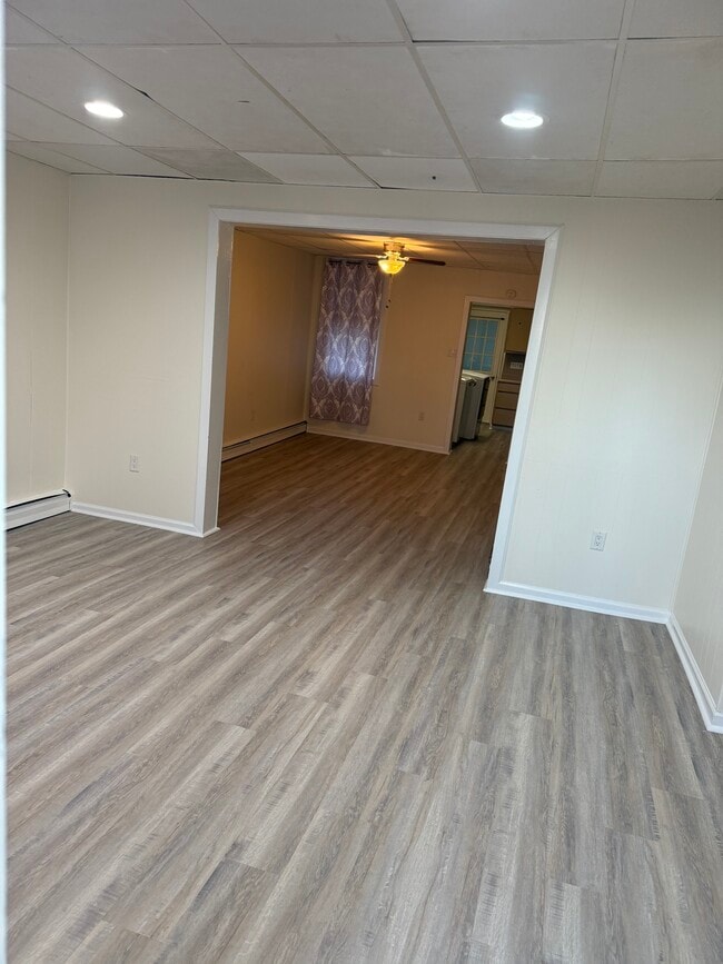 Building Photo - 235 Scott St