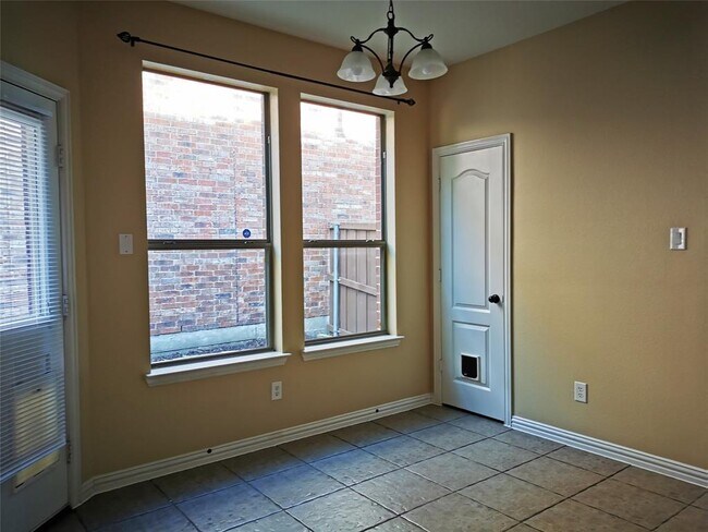 Foto del edificio - 3508 Flat Creek Dr