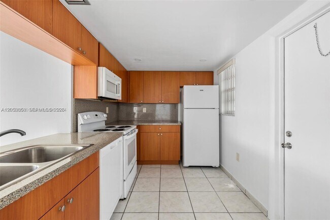 Foto del edificio - 14185 SW 87th St