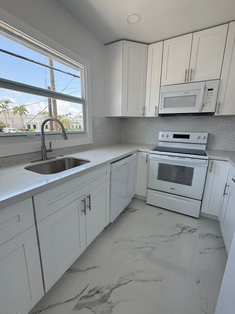 Foto del edificio - 434 NE 7th Ave