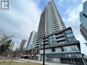Building Photo - 5168 Yonge St