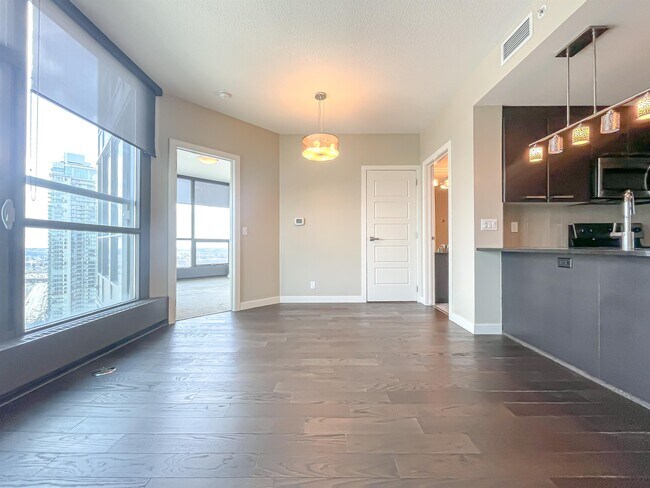 Building Photo - 225-211 11 Ave SE