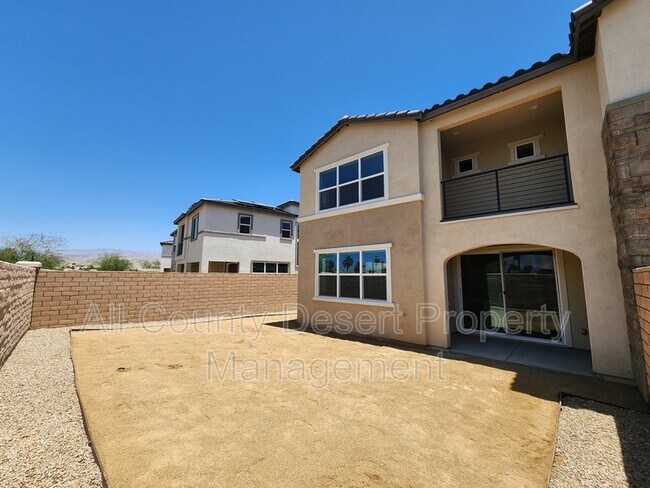 Foto del edificio - 43215 Passagio Lago Way