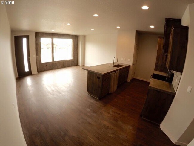 Foto del edificio - 179 N 44th Pl