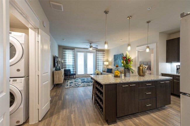 Foto del edificio - 1616 Partnership Way