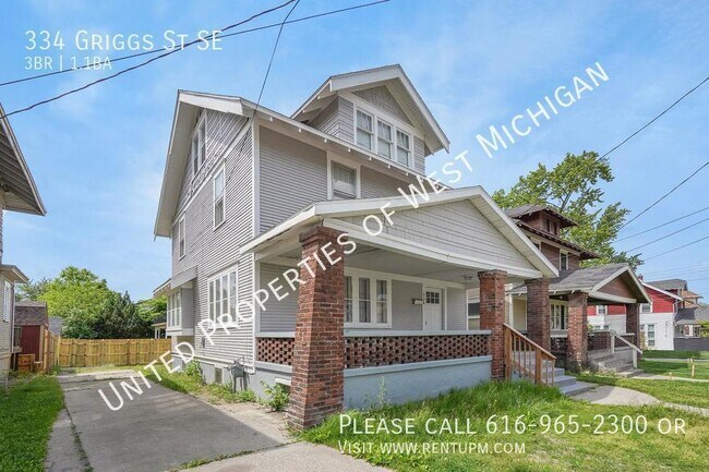 Building Photo - Available Now | 3 Bedroom, 1.5 Bath Home o...