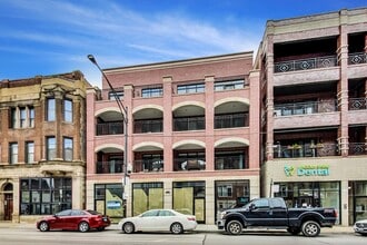 Building Photo - 2618 N Halsted St
