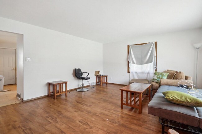 Foto del edificio - 418-420 S Summit St