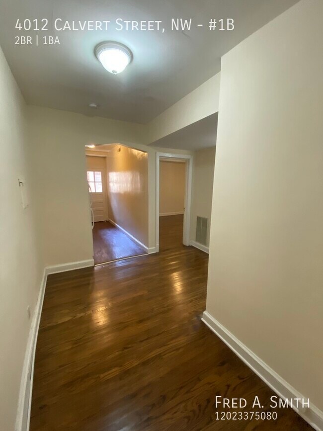 Foto del edificio - 4012 Calvert St NW
