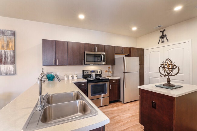Building Photo - Aventura at Wentzville