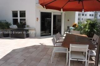 Foto del edificio - 20000 E Country Club Dr