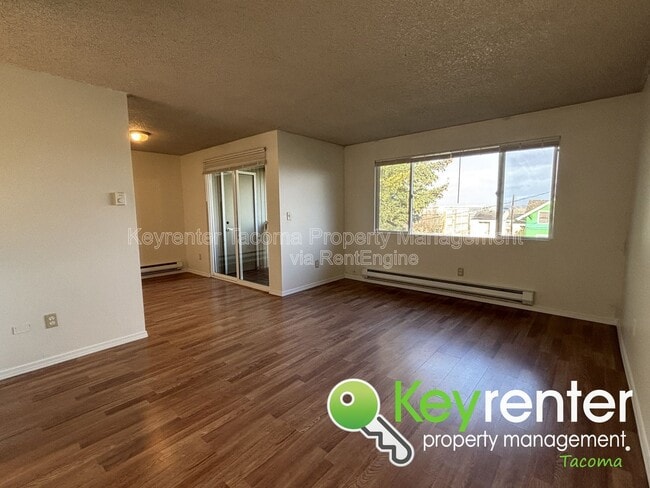 Building Photo - 1412 S I St