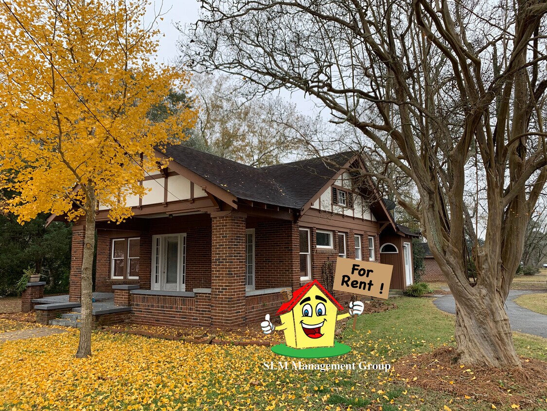 Foto principal - 5737 Oak St