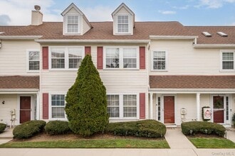 Building Photo - 28 Stratford Rd