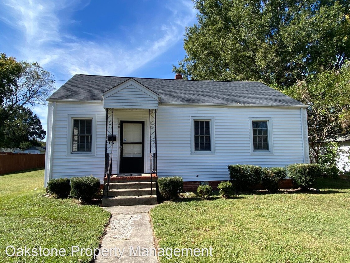 Primary Photo - 3 br, 1 bath House - 401 W. Read Street