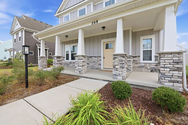 Building Photo - 208 Ryker Rd E