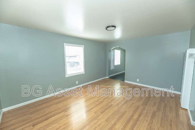 Photo - 1321 Dunn Avenue