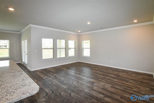 Building Photo - 110 Delilah Ln