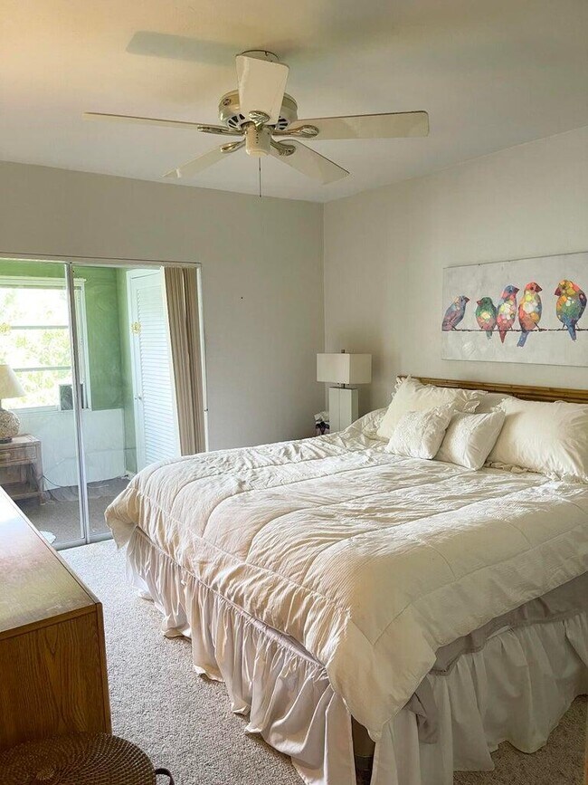 Foto del edificio - 2840 Lake Osborne Dr