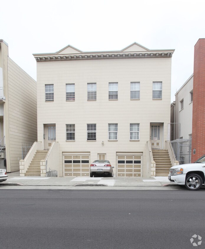 Building Photo - 655-657 Capp St