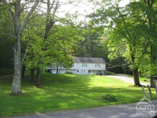 Building Photo - 525 Lake Rd