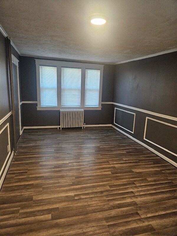 Building Photo - 4011 Parkwood Avenue - 1