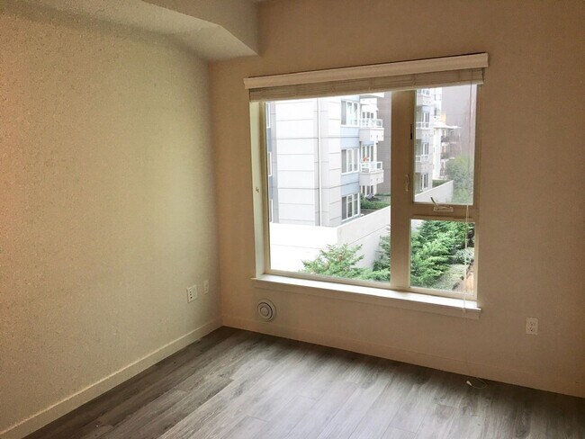 Foto del edificio - Urban Living at the Vik - Six month lease
