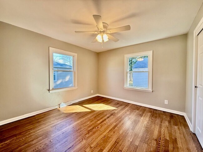 Foto del edificio - ASHLAND - 2 Bedroom Move-In Ready!